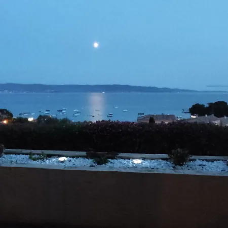 Marinella, Vue Panoramique, Superbe T2 A 150 M דירה *