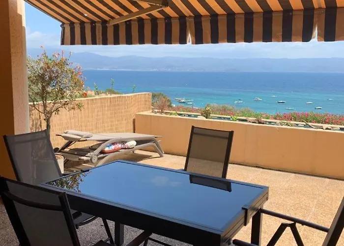 Daire Marinella, Vue Panoramique, Superbe T2 A 150 M